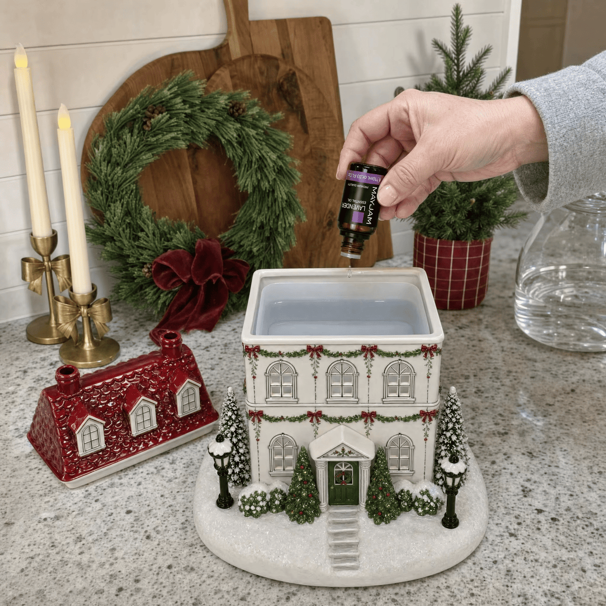 Buckingham Cottage Christmas village diffuser, fifth view